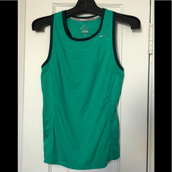 Nike dri-fit tank top - Picture 1 of 3